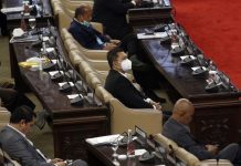 Nalar Pincang Anggota Perwakilan di ‘Panggung Senayan’